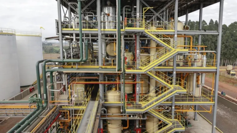 Glicerina: a externalidade positiva de quase um bilhão de dólares que o Brasil precisa aprender a enxergar